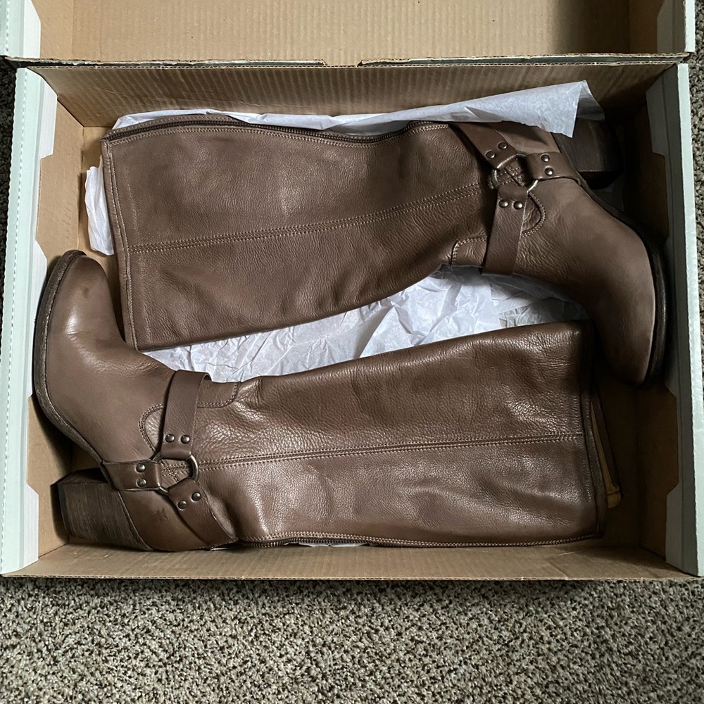 Frye Tabitha Tall Harness Boot Size 9.5
